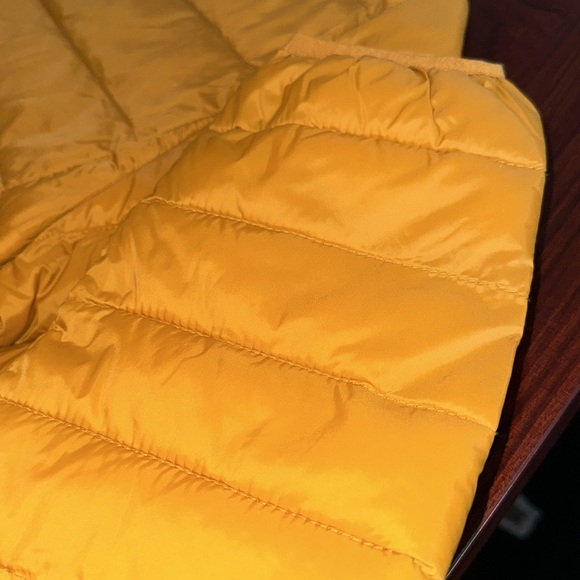 Amazon Essentials NWOT Men's Packable Lightweight Water-Resistant Puffer Jacket - Picture 11 of 16